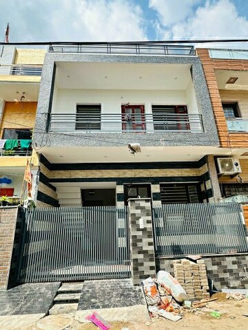 3 BHK Independent House – Exterior View View at Patiala Road - for Sale