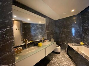 Bathroom in 6+ BHK Apartment at Lodha The World Towers World One Tier 2, Worli – for Rent