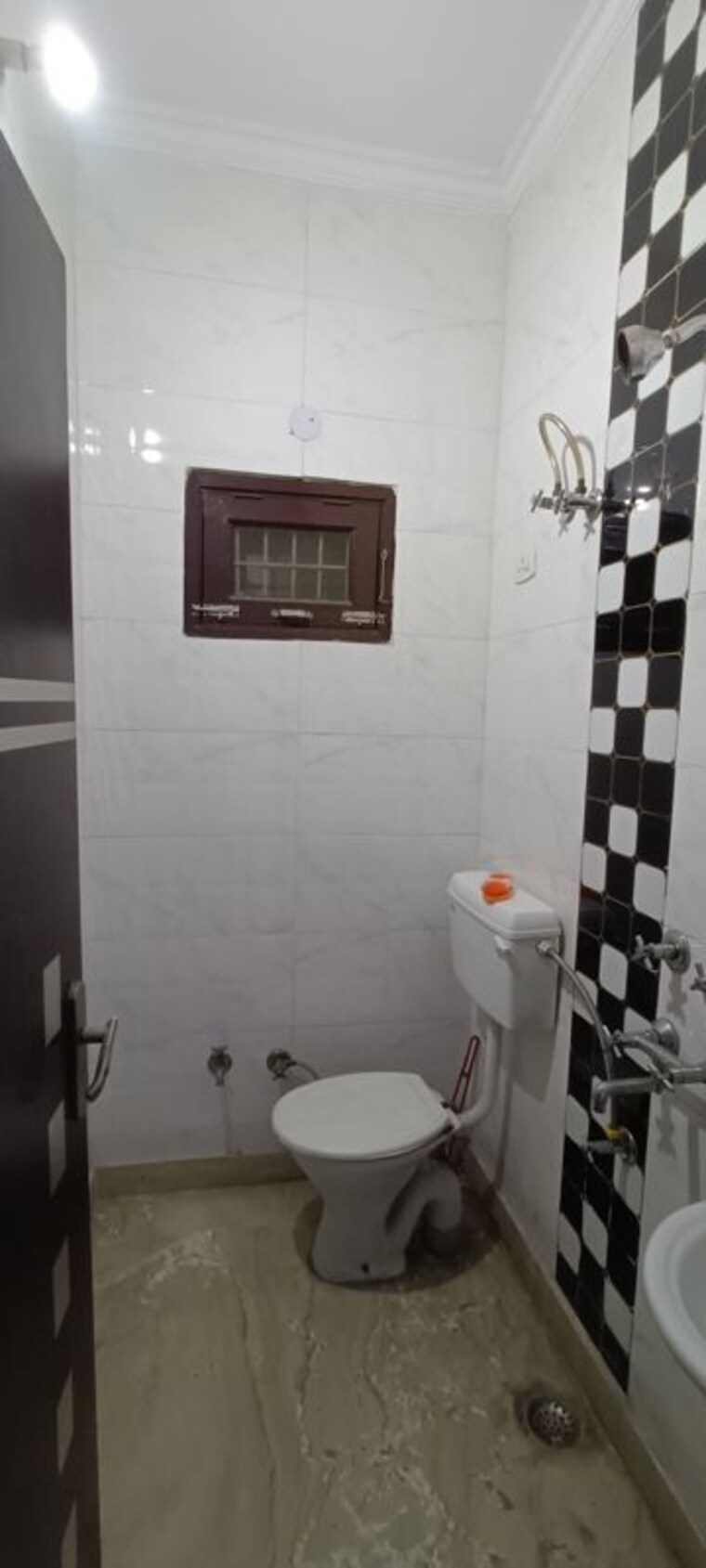 Bathroom, rohini sector 8 2 Bedroom 650 Sq.Ft. Builder Floor In Rohini Sector 8 Delhi 9939903