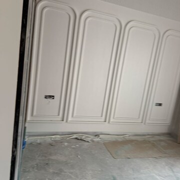 Building Lobby in 5 BHK Independent House at Ansals Sushant City – for Sale