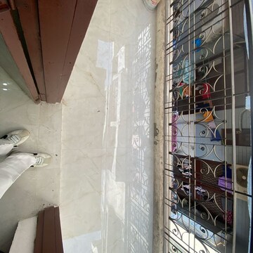  1 BHK Builder Floor at Chattarpur – for Rent