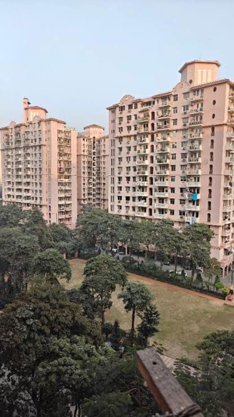 Exterior View, dlf-the-princeton-estate 2 Bedroom 982 Sq.Ft. Apartment In Dlf Phase V Gurgaon 9939927