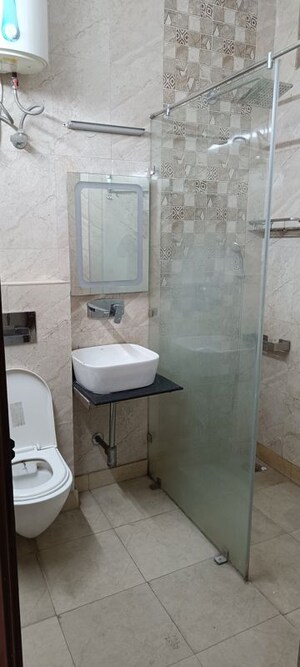 Bathroom in 1 BHK Builder Floor at Rohini Sector 8 – for Rent