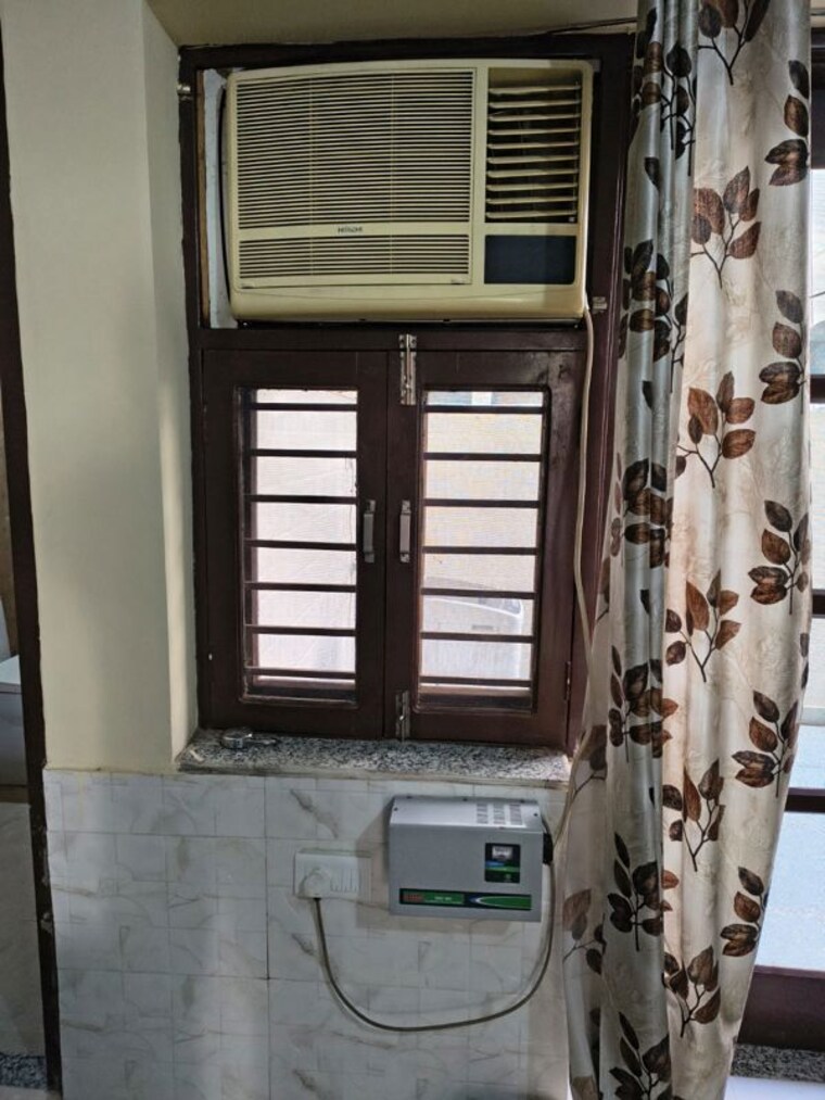 undefined, sector 23 1 RK 160 Sq.Yd. Builder Floor In Sector 23 Gurgaon 9939972