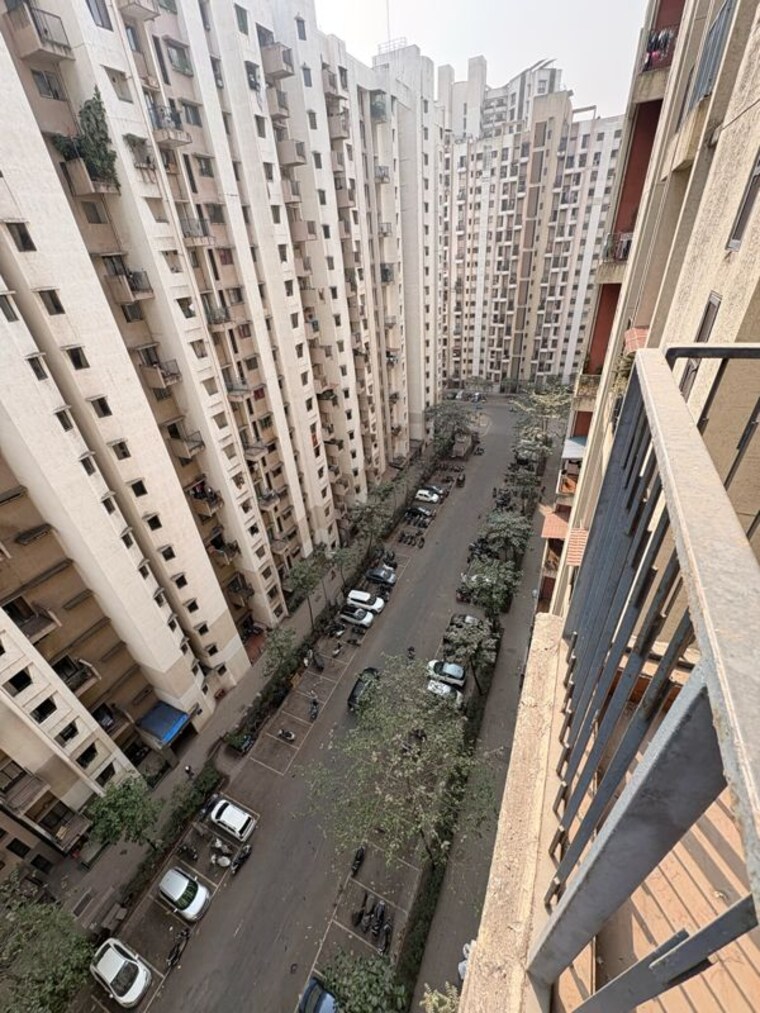 Exterior View, lodha-lakeshore-greens 2.5 Bedroom 830 Sq.Ft. Apartment In Hedutane Thane 9939989