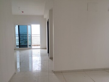 Room in 3 BHK Apartment at Rajapushpa Provincia, Narsingi – for Rent