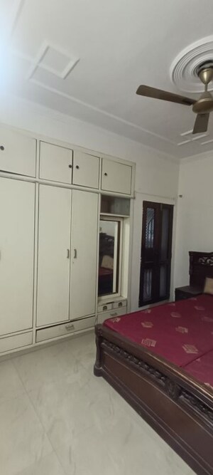 Building Lobby in 3 BHK Builder Floor at Rohini Sector 8 – for Sale