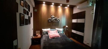 Bedroom in 3 BHK Apartment at BPTP Discovery Park, Sector 80 – for Sale