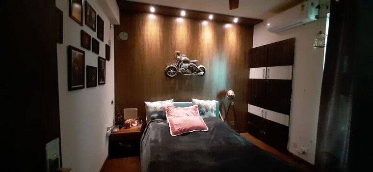 Bedroom, bptp-discovery-park 3 Bedroom 1858 Sq.Ft. Apartment In Sector 80 Faridabad 9939964
