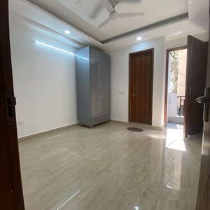 Room in 2 BHK Builder Floor at Chattarpur – for Rent