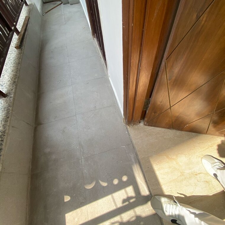 Balcony, chattarpur 2 Bedroom 850 Sq.Ft. Builder Floor In Chattarpur Delhi 9940006