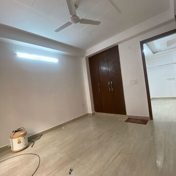 Room in 2 BHK Builder Floor at Chattarpur – for Rent