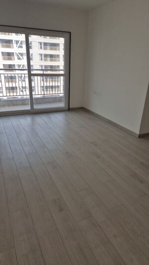 Room in 3 BHK Apartment at Unique K Shire, Punawale – for Rent