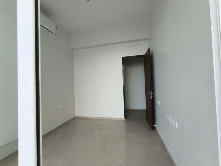 Room, omkar-alta-monte 4 Bedroom 2380 Sq.Ft. Apartment In Malad East Mumbai 9940004