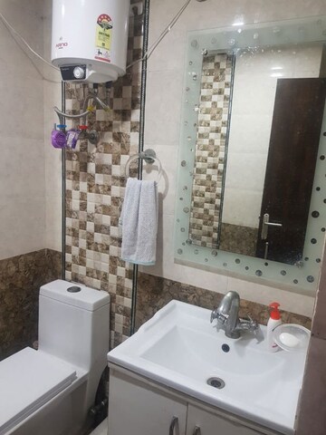 Team Area in 3 BHK Apartment at BPTP Discovery Park, Sector 80 – for Sale