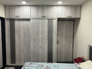 Furnished Amenities in 2 BHK Apartment at Lalani Grandeur, Goregaon East – for Rent