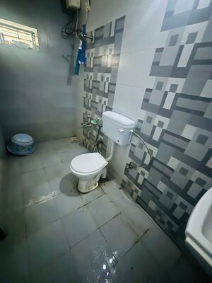 Bathroom in 4 BHK Villa at Bopal – for Rent