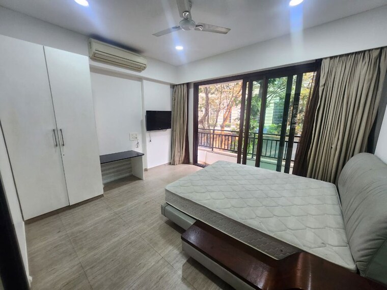Bedroom, east-street 2 Bedroom 800 Sq.Ft. Apartment In Santacruz East Mumbai 9940052