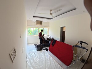 Master Bedroom in 3 BHK Builder Floor at Masjid Moth – for Sale