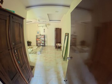 Building Lobby in 3 BHK Builder Floor at Masjid Moth – for Sale