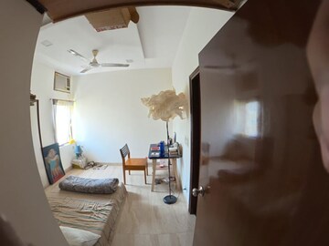 Living Room in 3 BHK Builder Floor at Masjid Moth – for Sale