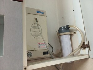 Furnished Amenities in 1 BHK Apartment at Hiranandani Meadows, Manpada – for Rent