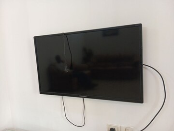 Furnished Amenities in 1 BHK Apartment at Hiranandani Meadows, Manpada – for Rent