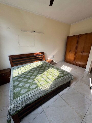 Bedroom in 2 BHK Builder Floor at Nehru Enclave – for Rent