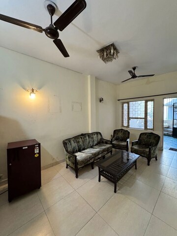 Living Room in 2 BHK Builder Floor at Nehru Enclave – for Rent