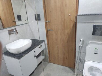 Bathroom in 3 BHK Apartment at Experion The Westerlies, Sector 108 – for Rent