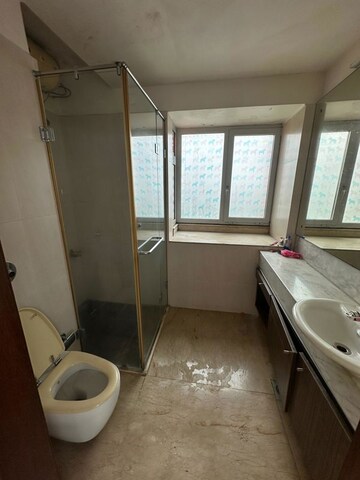Attached Bathroom in 4 BHK Apartment at DB Woods, Goregaon East – for Rent