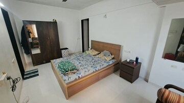 Bedroom in 2 BHK Apartment at Rashi Tower, Goregaon East – for Rent