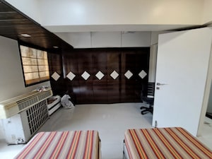 Bedroom in 2 BHK Apartment at Shamik Elanza Santacruz, Vakola – for Sale