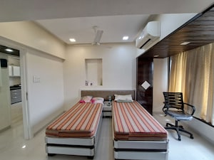 Bedroom in 2 BHK Apartment at Shamik Elanza Santacruz, Vakola – for Sale