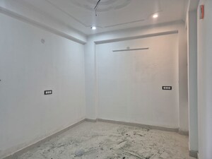 Bedroom in 1 BHK Apartment at Chattarpur – for Rent