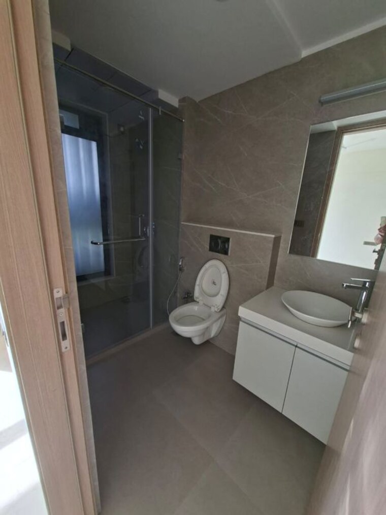 Bathroom, s-raheja-panorama 3 Bedroom 1080 Sq.Ft. Apartment In Santacruz West Mumbai 9940238