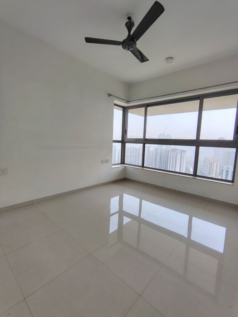 Room, kalpataru-paramount 2 Bedroom 711 Sq.Ft. Apartment In Kapur Bawdi Thane 9940258