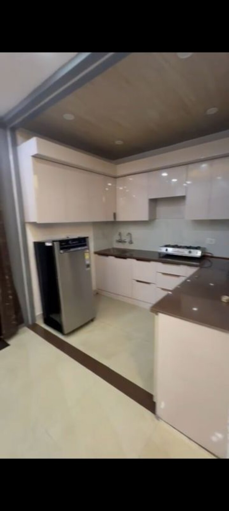 Kitchen, gyan khand i 2 Bedroom 850 Sq.Ft. Builder Floor In Gyan Khand I Ghaziabad 9940262