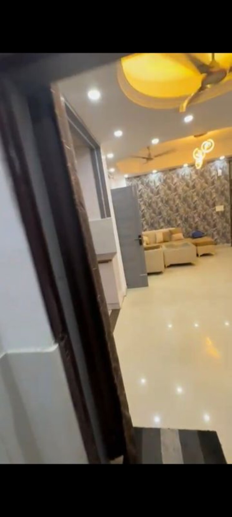 undefined, gyan khand i 2 Bedroom 850 Sq.Ft. Builder Floor In Gyan Khand I Ghaziabad 9940262