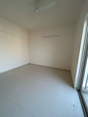 Room in 2 BHK Apartment at Godrej Nurture Pune, Mamurdi – for Rent