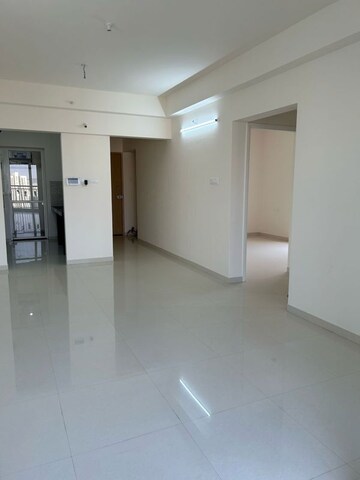 Room in 2 BHK Apartment at Godrej Nurture Pune, Mamurdi – for Rent
