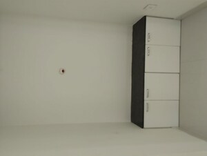 Room in 3 BHK Apartment at Rajapushpa Provincia, Narsingi – for Rent