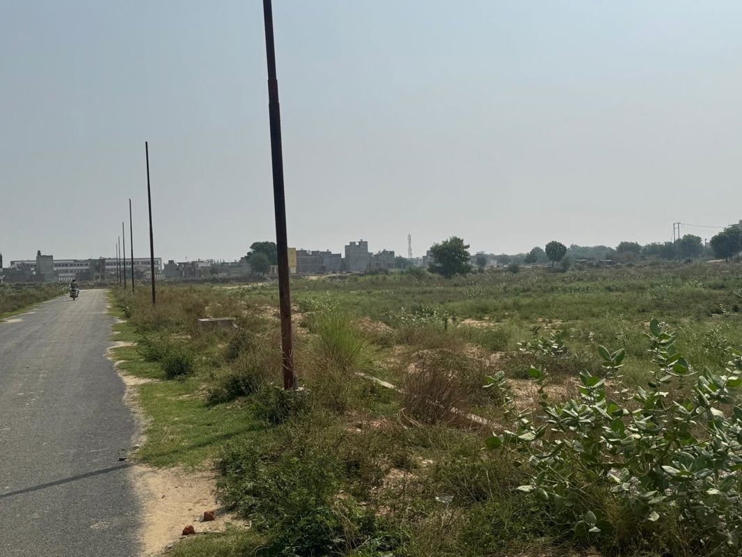 Plot For Sale in Super Corridor