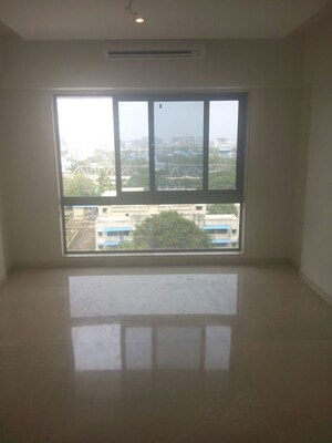 Room in 3 BHK Apartment at Man Shanti Sadn, Bandra West – for Sale