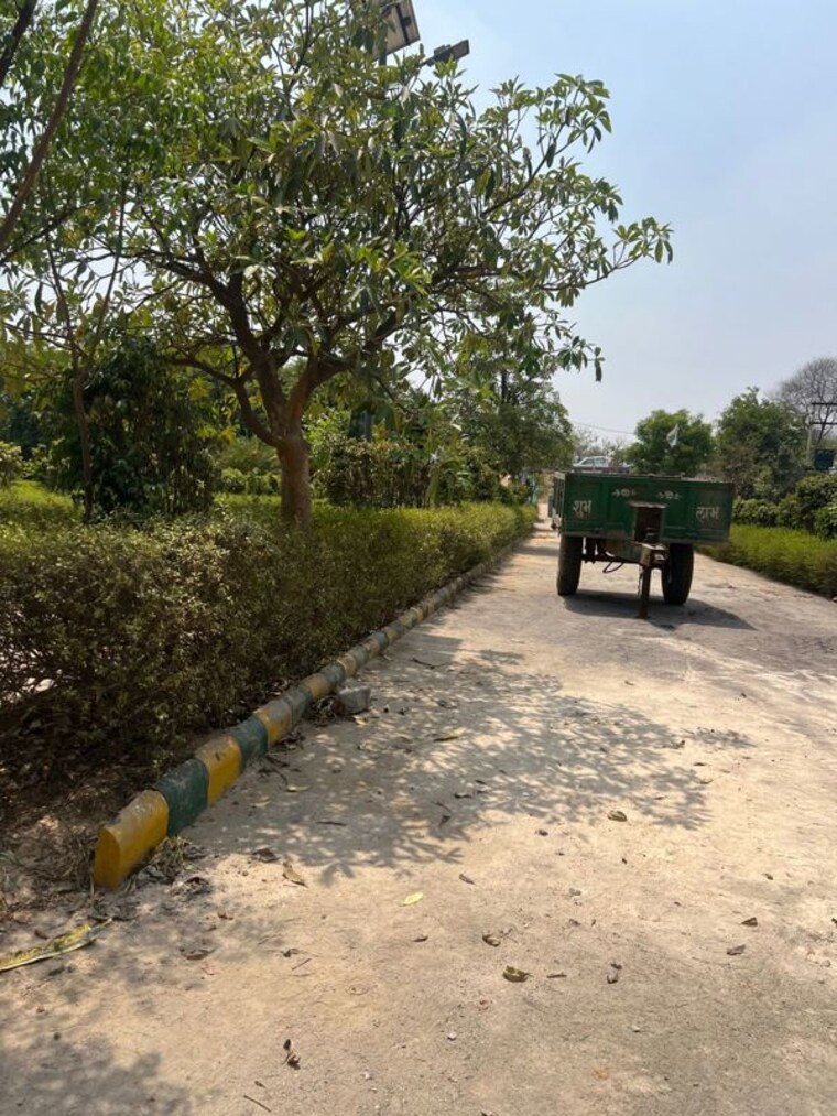 undefined, jewar  150 Sq.Yd. Plot In Jewar Greater Noida 9940251