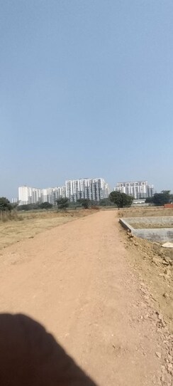 Plot For Sale in PVD Mansarovar Park