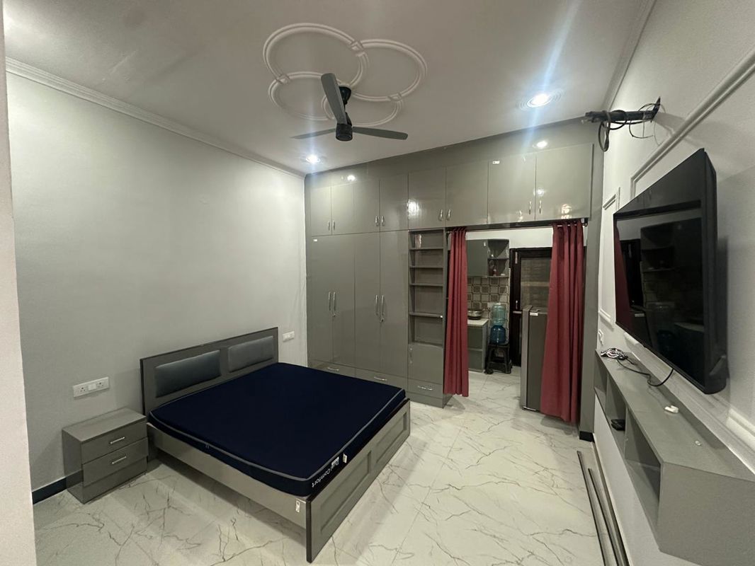 1 BHK Independent House For Rent in Amolik Heights