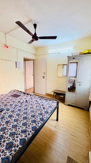 Bedroom in 2 BHK Apartment at Bhawani Park, Aundh – for Rent
