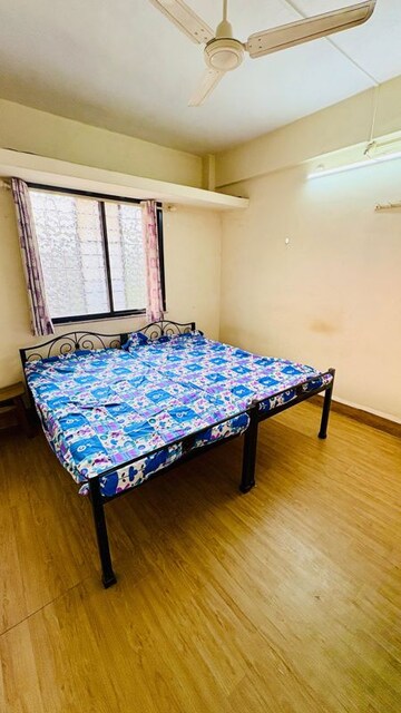 Bedroom in 2 BHK Apartment at Bhawani Park, Aundh – for Rent