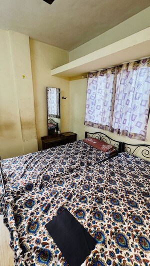 Bedroom in 2 BHK Apartment at Bhawani Park, Aundh – for Rent